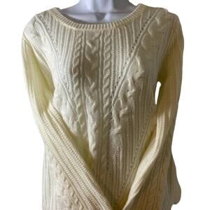 SO perfect pullover ivory knitted sweater size M